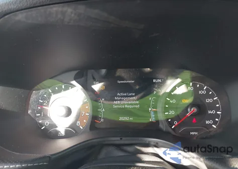 2024 Jeep Compass Latitude 4X4 z USA, uszkodzony, nr VIN 3C4NJDBN1RT612632